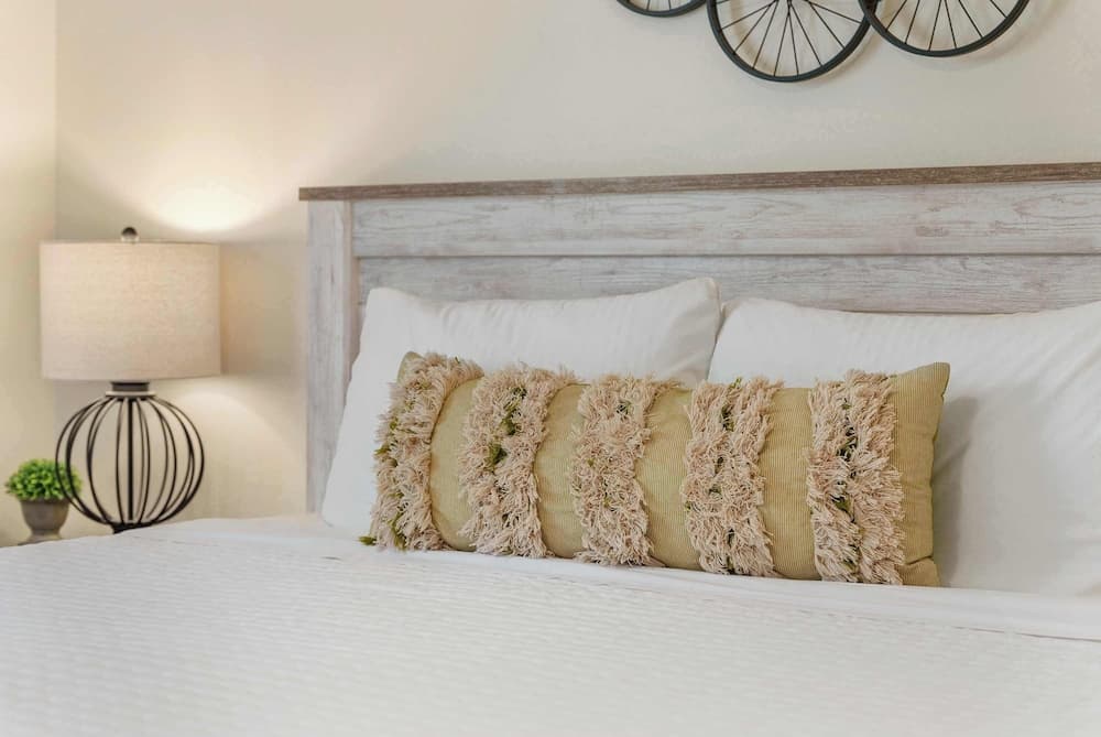 Hillside Cottage in The Vineyards Resort!