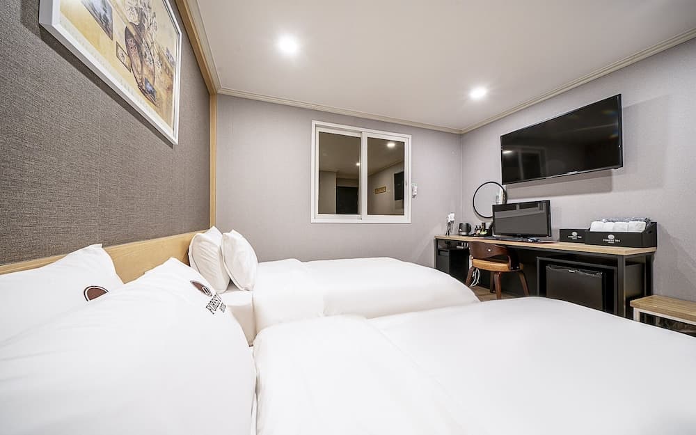 Gimhae Buwondong Forest 701 Hotel