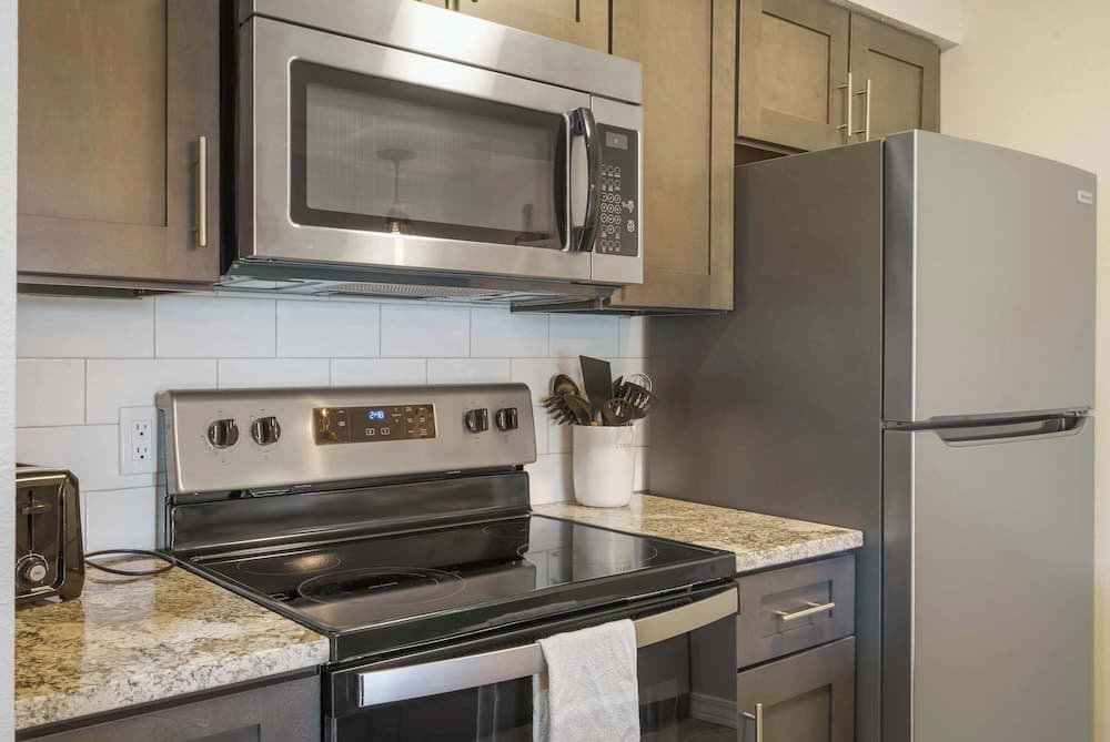 Troon Golf Bungalow - Branson - Golf Course View & On-site Amenities