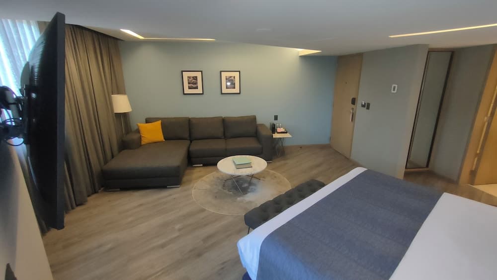 Alia Inn Boutique WTC