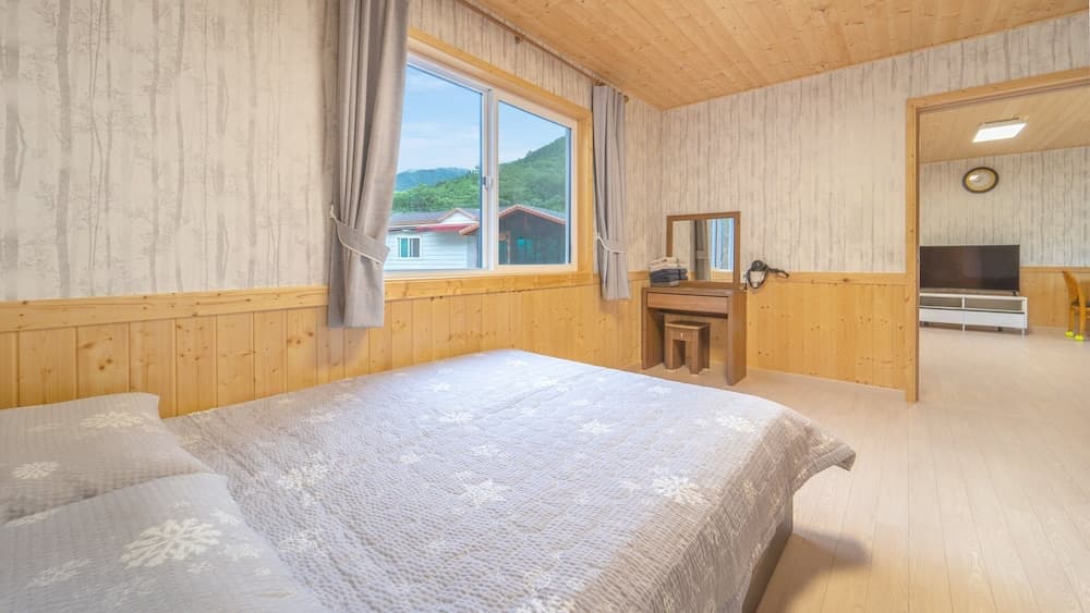 Samcheok Elroi Pension