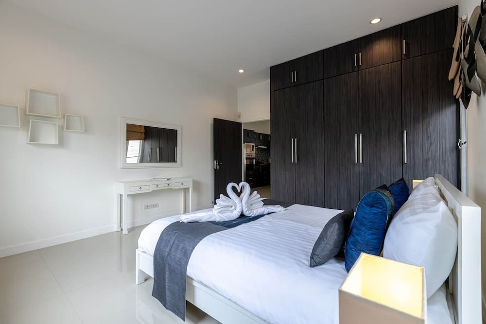 Private 3 BR Pool Villa  G49