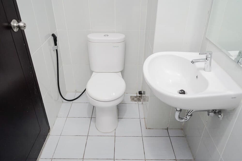 Cozy Living And Simply Studio Room At Casa De Parco Apartment