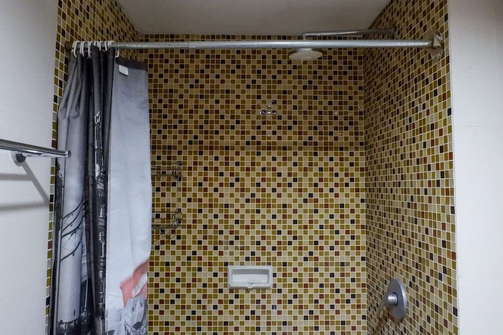 Best View And Strategic 1Br Apartment At Aryaduta Residence