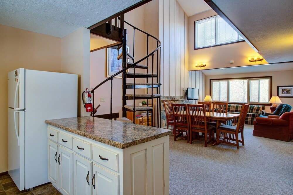 VCI - Beech Manor 4 Bedroom