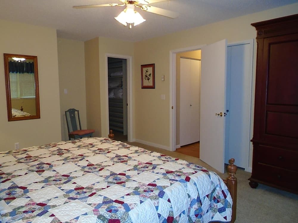 VCI - Lakeledge Hideaway