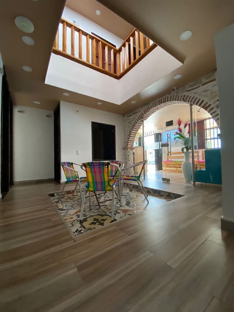 CL-5 Habitación con balcón  en Getsemaní