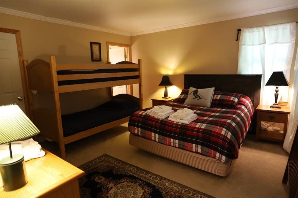 Forest Ridge 8C, Lincoln