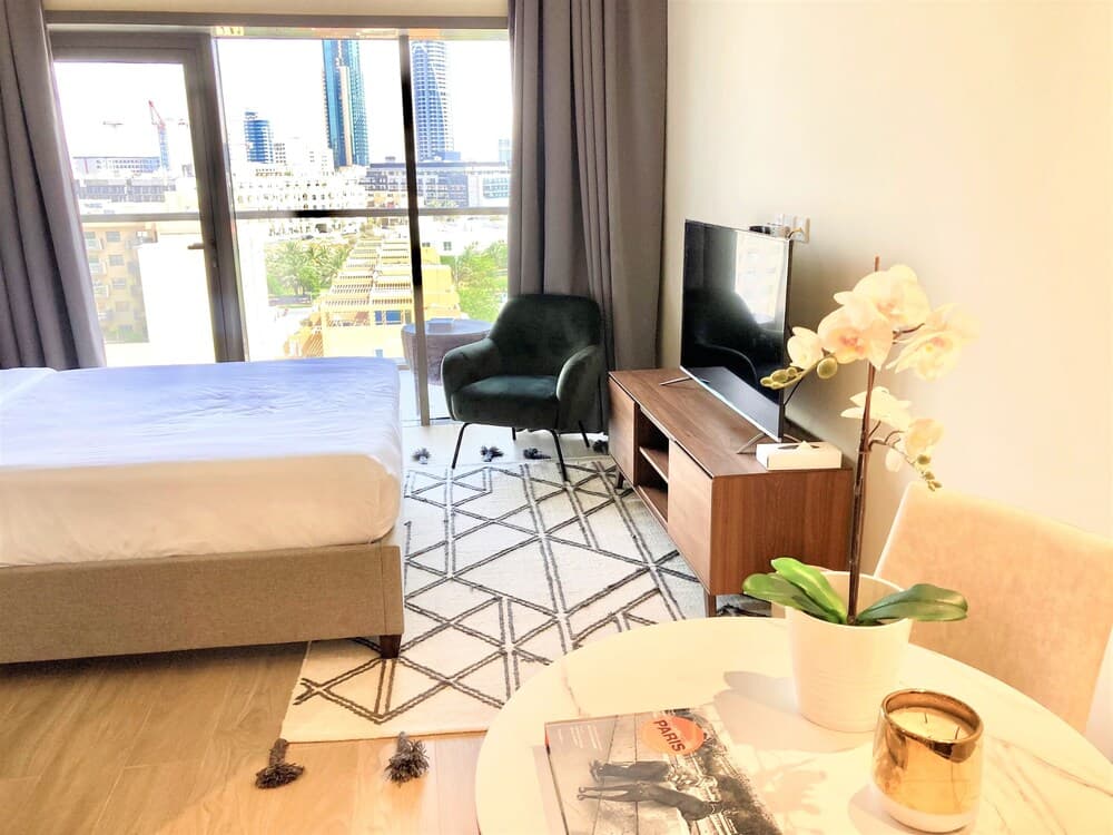 Amazing Living in Park View JVC