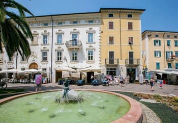 Residenza Rocca Del Lago 4