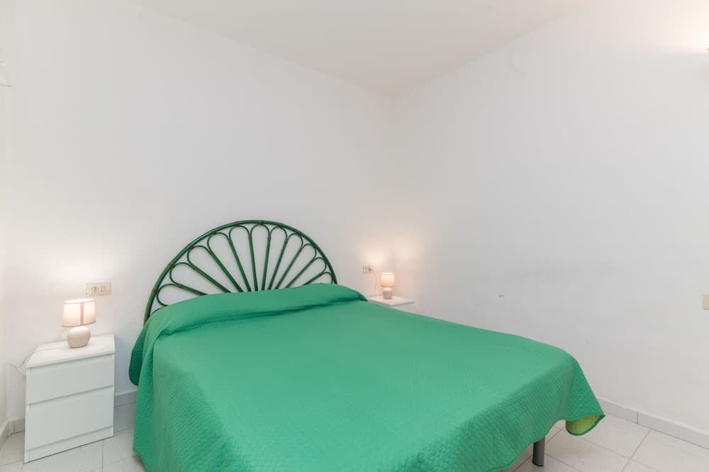 I Fari 31 600mt From The Beach