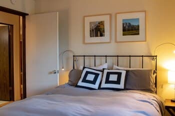 Idlewood Cabin - Hot Tub 3 Bedroom Cabin by Redawning