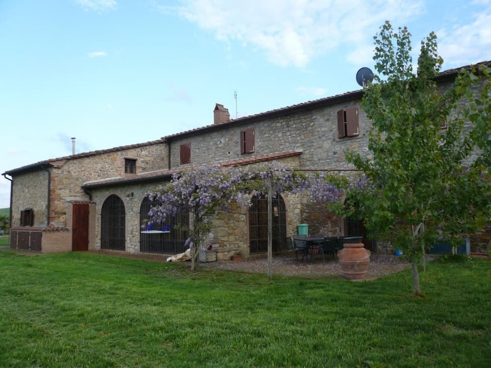 Maremma 2 Apartment in Tuscany With Garden and Small Pool