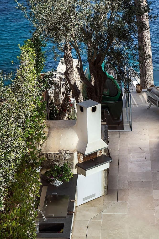 Luxury Villa Ibiscus 1 With Infinity Private Pool Sea View Over the Sea Parking Breakfast