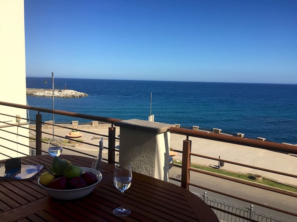 Casa La Torre 3 Bedrooms Apartment in Castelsardo