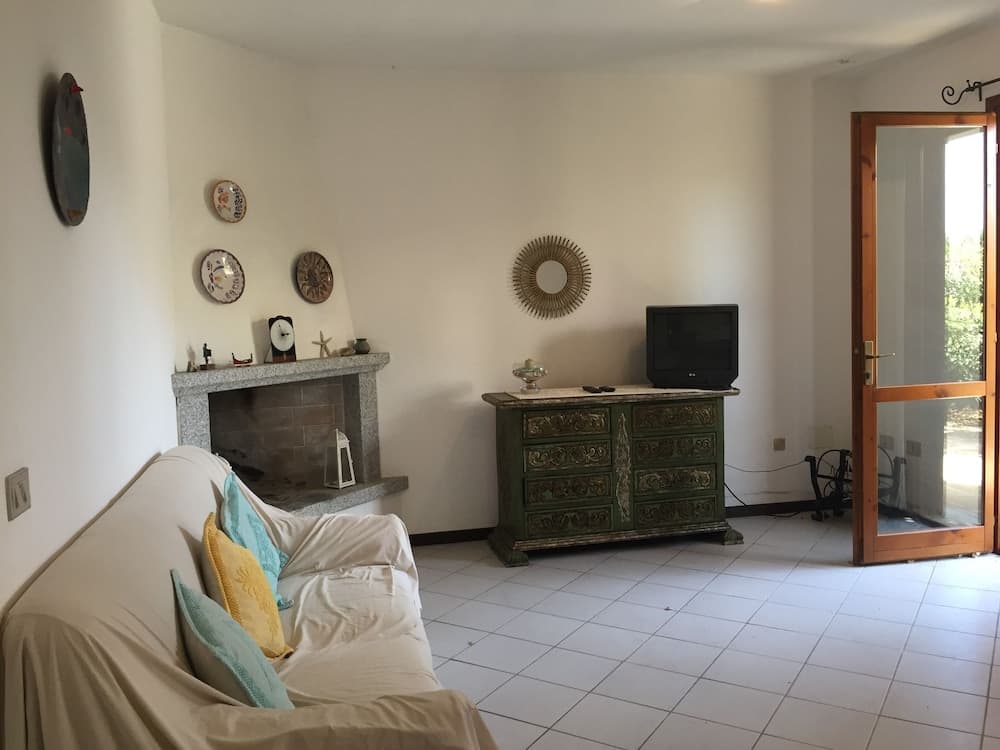 Casa Marta 4 Bedrooms Apartment in Stintino