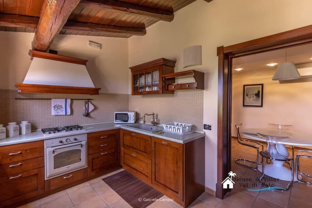 Sr-a522-avan0ar - Luxury Hills