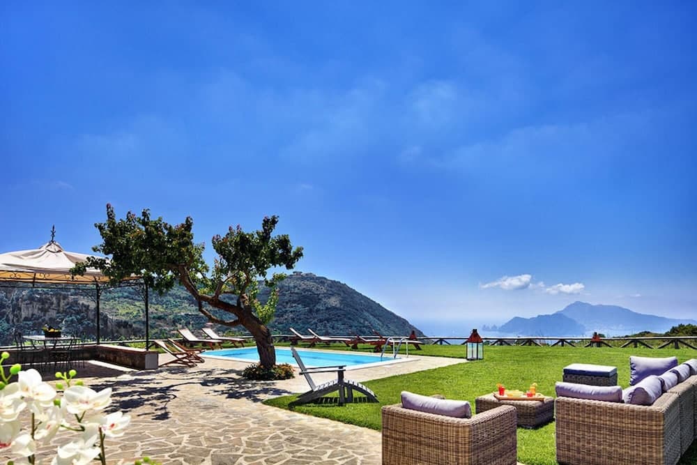 Casa del Capitano 360 Views Pool and Garden