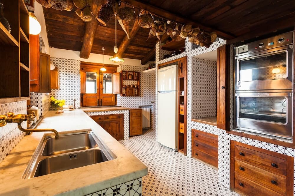 Mellicata Historical Villa Gardens and Heated Pool