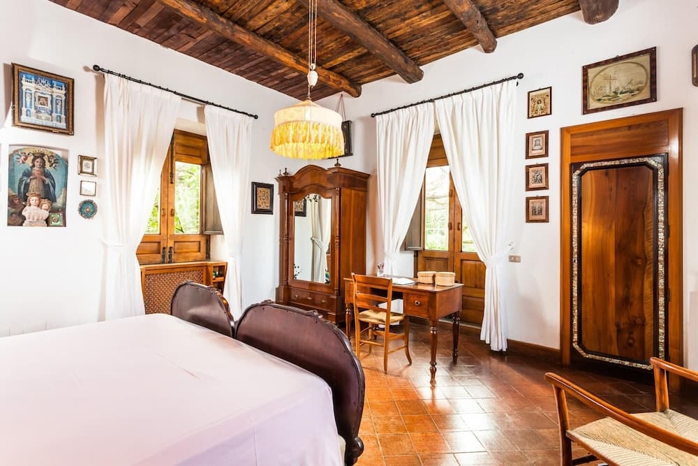 Mellicata Historical Villa Gardens and Heated Pool