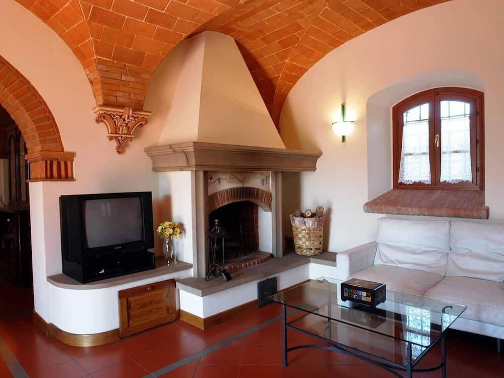 Country House in Chianti With Pool ID 33