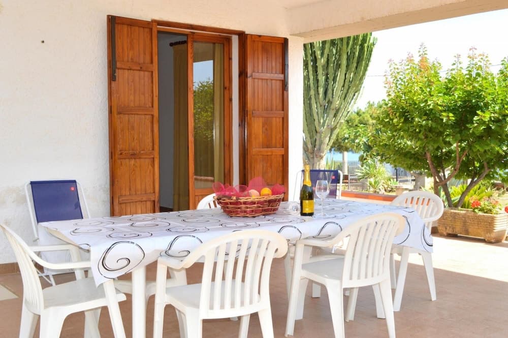 Villa Valenti in Scopello