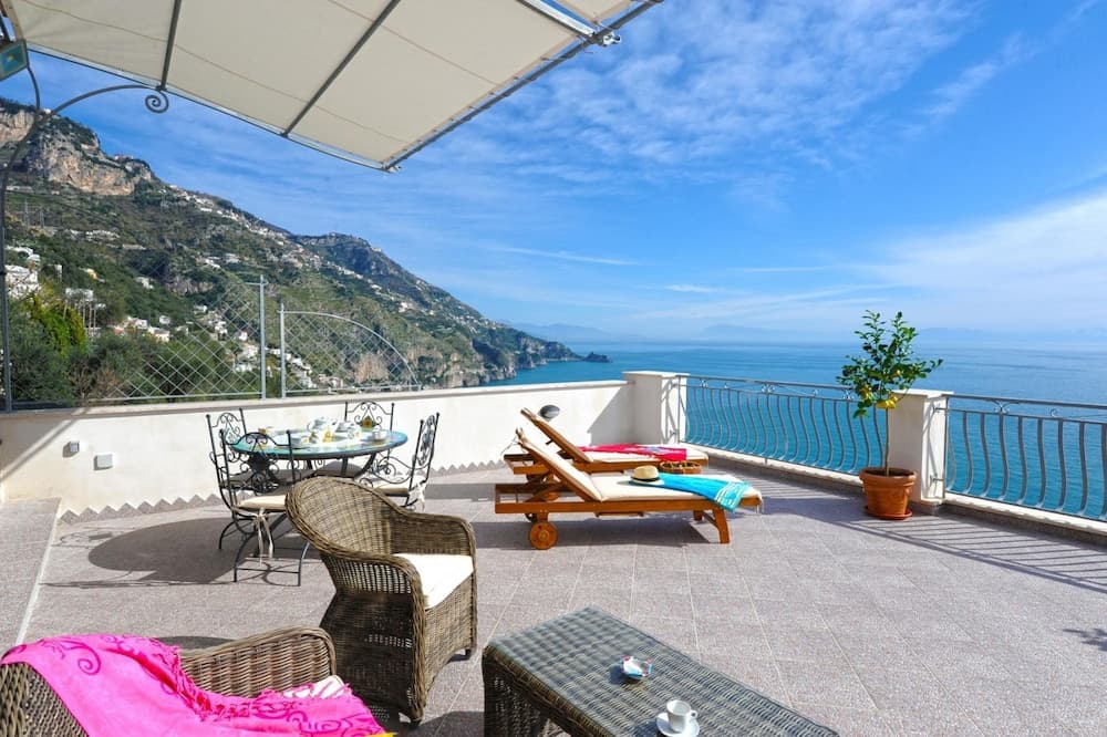 Casa La Ulivella - Large Terrace Overlooking the sea