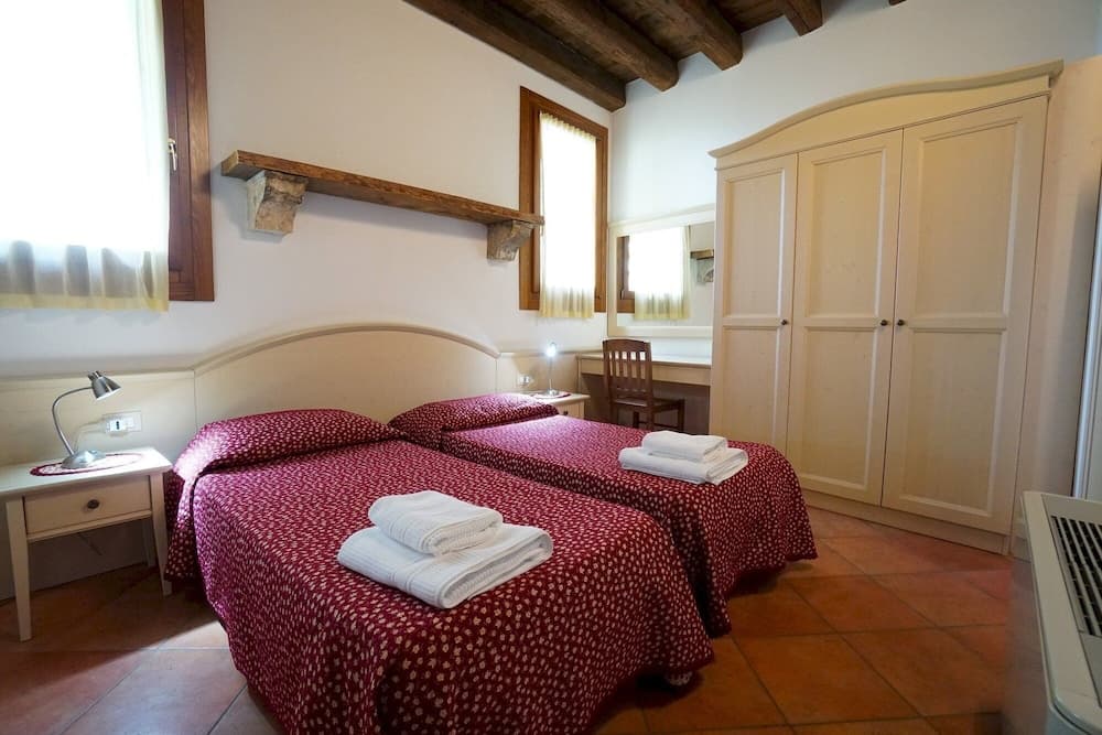 Noci Apartment With two Bedrooms and one Bathroom on the First Floor Apartment 3