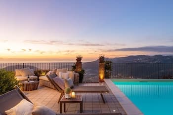 Villa Riviera Luxury Villa With Pool and Seaviews Close to Forte dei Marmi and Lucca