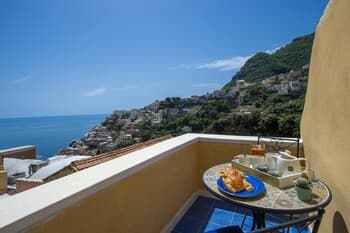 Casa Barbera A With Sea View and Air Conditioning