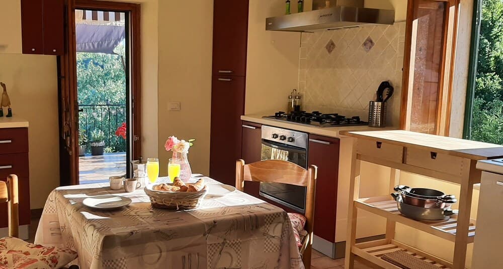 Beautiful 2-bed House in Longoio, Bagni Di Lucca