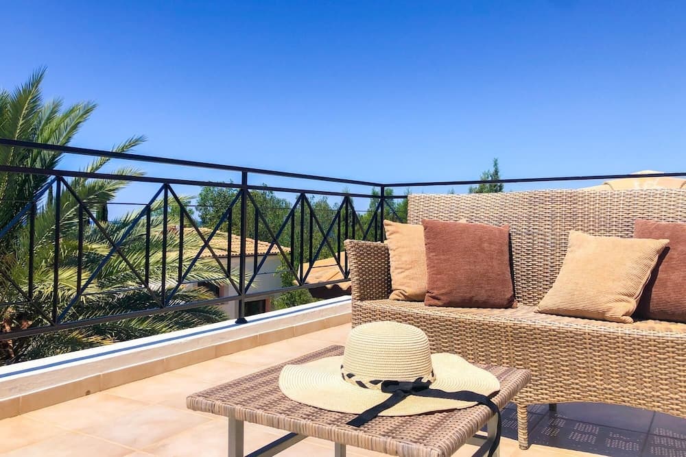 Villa Iliana in Poli Crysochous