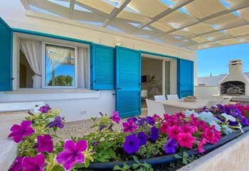 La Maison Bleue 100mt From Sea