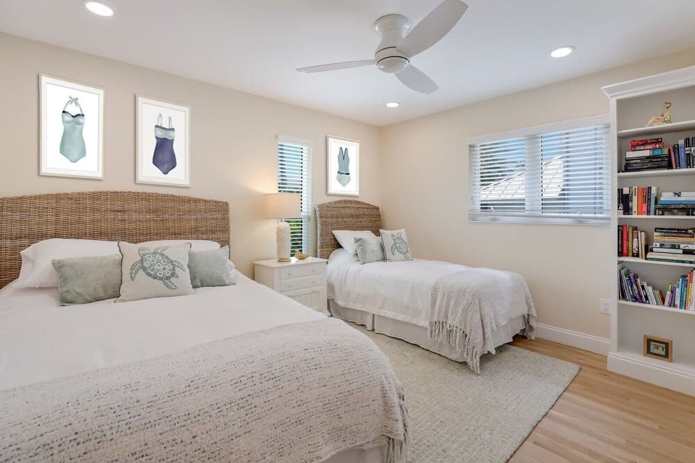 Veselka 4 Bedroom Home by Redawning