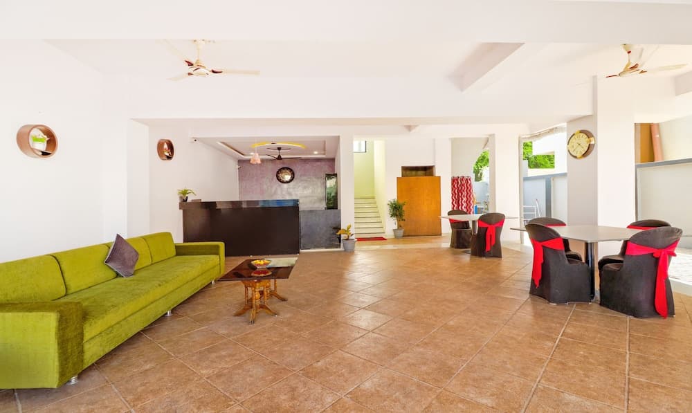 Itsy Hotels Carnival Inn