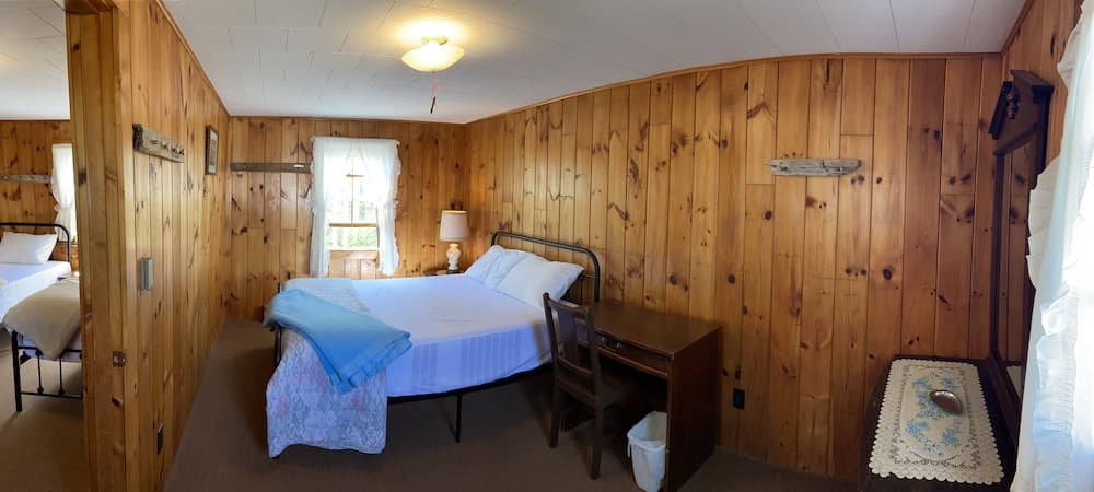 Spinneys Guesthouse & Beach Cottages