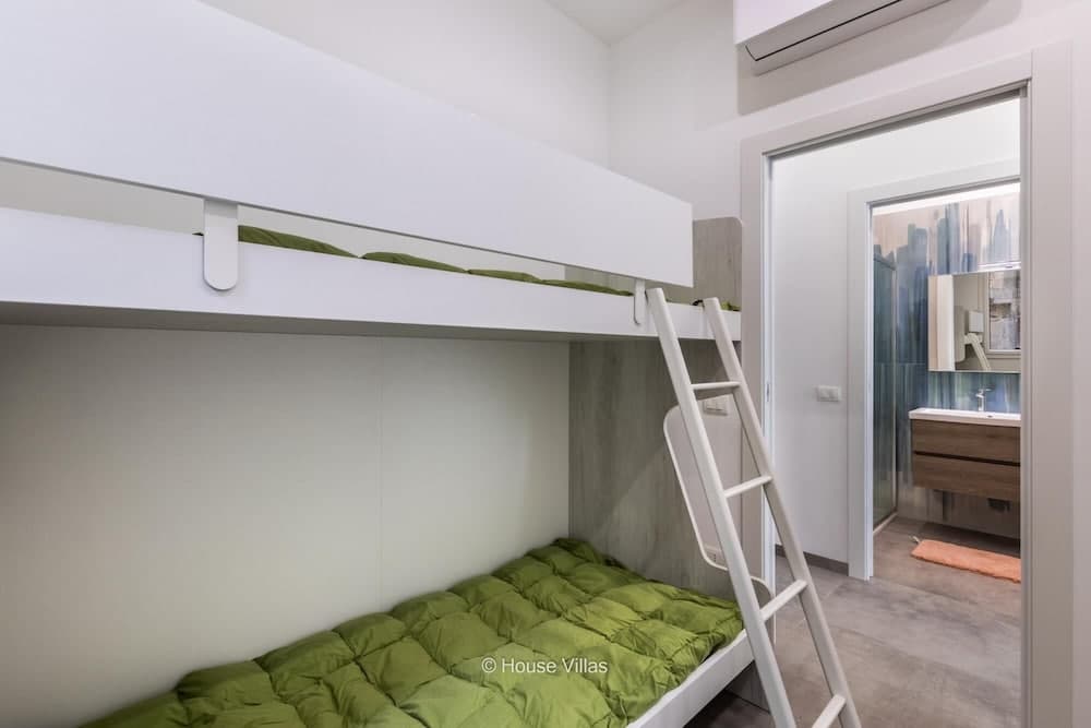 Domus Albae in Avola