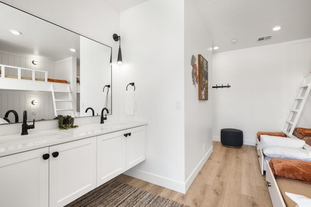 Sandy Beach Estate by RedAwning