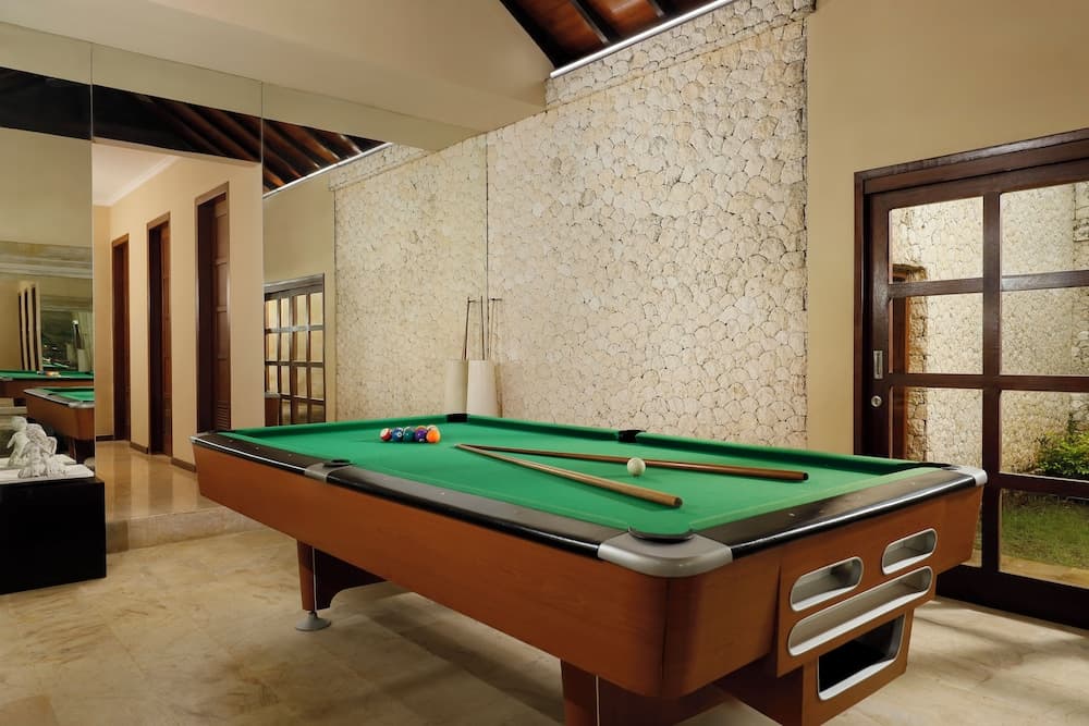 Villa Nagasutra by Nakula