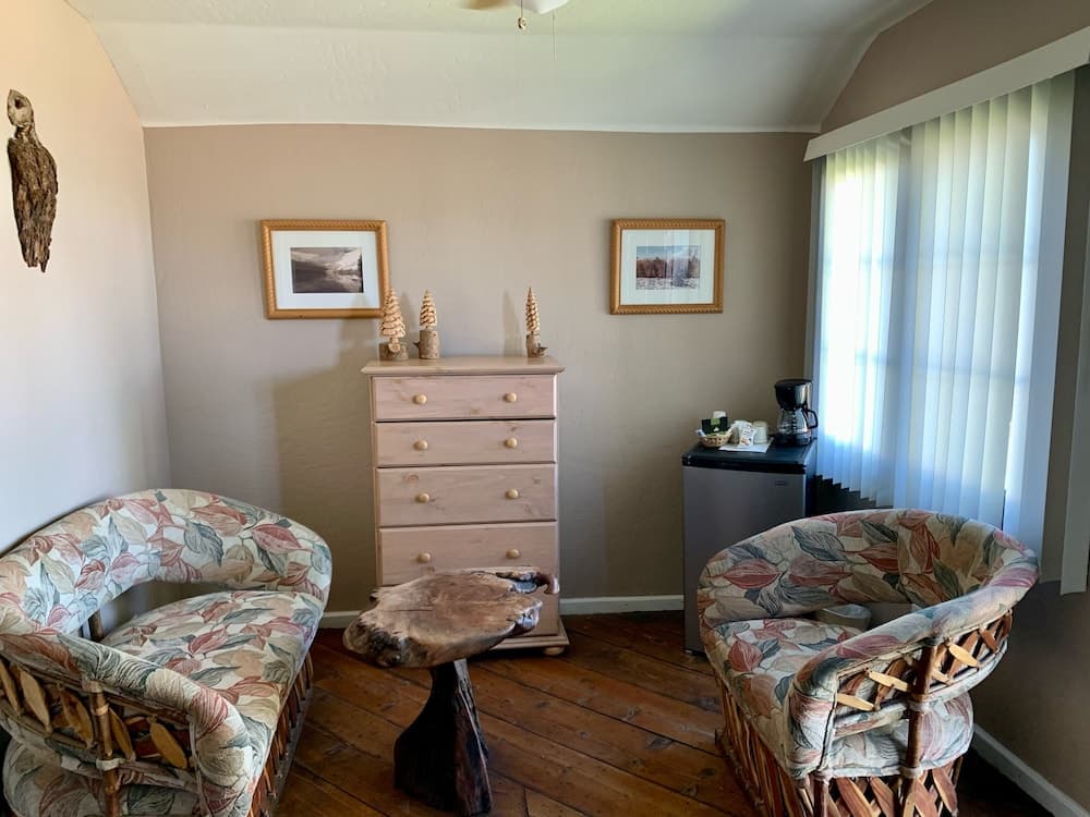 Tioga Lodge At Mono Lake