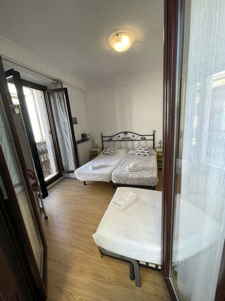 Pensión Gurtxu by Sun Sebastián