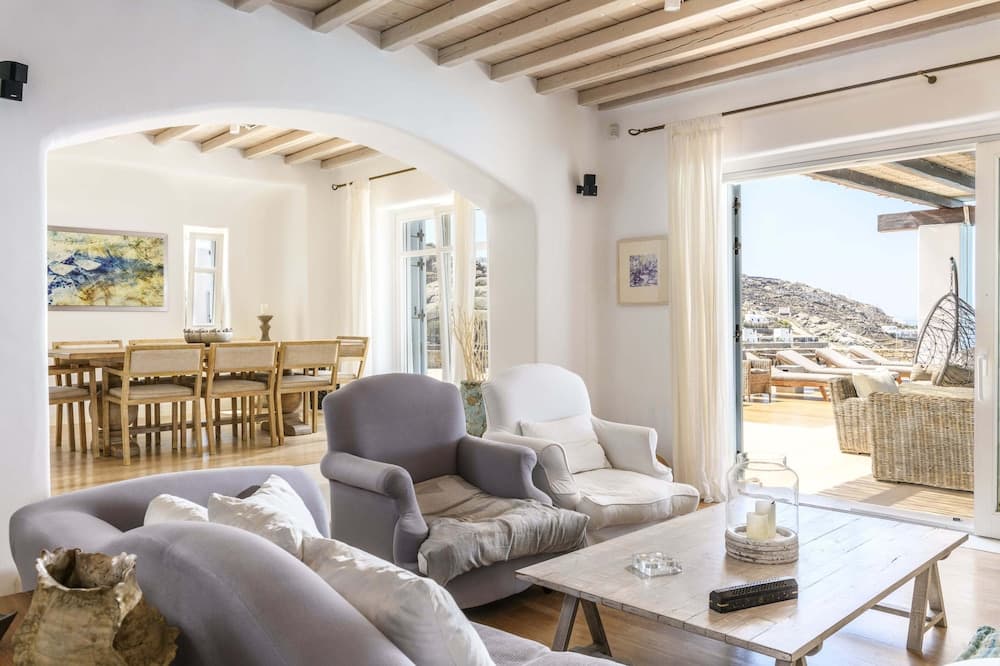 Amazing Villa Delight in Mykonos