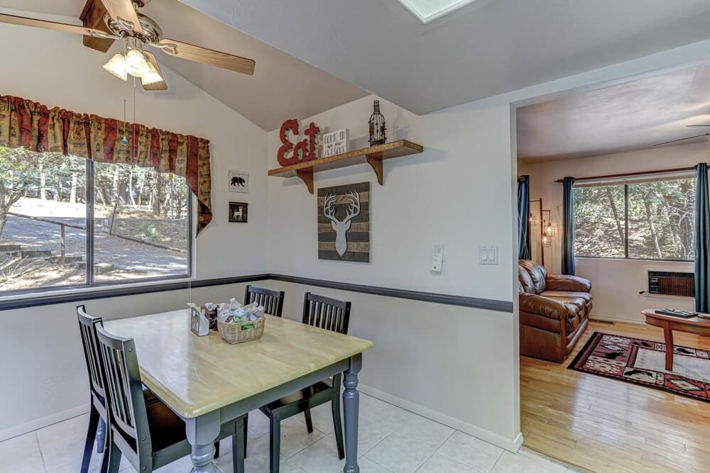 Bloody Basin Pine 2 Bedroom Cabin by Redawning