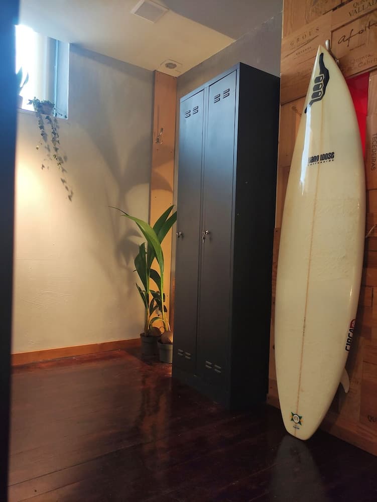 Caruma Surf Hostel & Suites