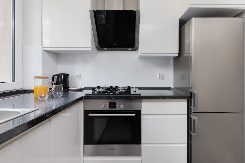 Malczewskiego Apartment by Renters