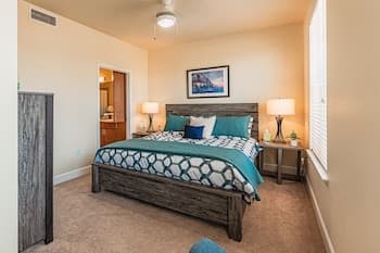 Modern  Mountain view very clean