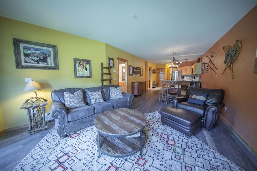 Tenderfoot Lodge 2614