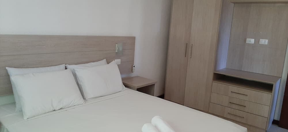 CONDOMINIO TOPÁZIO -PRAIA DO MUTÁ