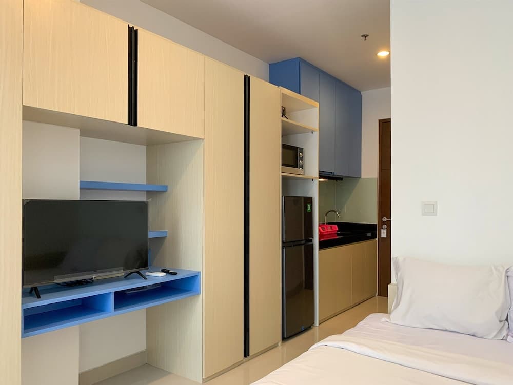 Cozy And Tidy Studio At The Newton Ciputra World 2 Apartment