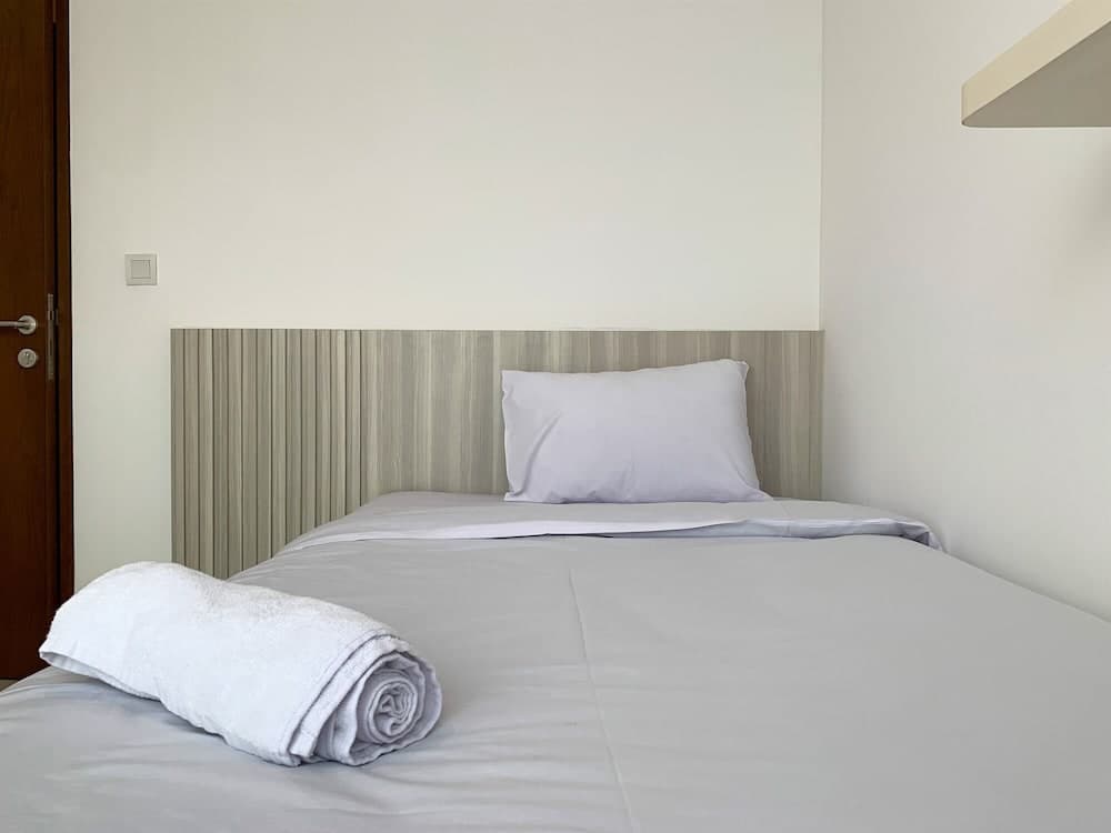 Cozy Living And Tidy 2Br Ciputra World 2 Apartment